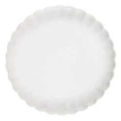 B&M Scalloped Edge Dinner Plate
